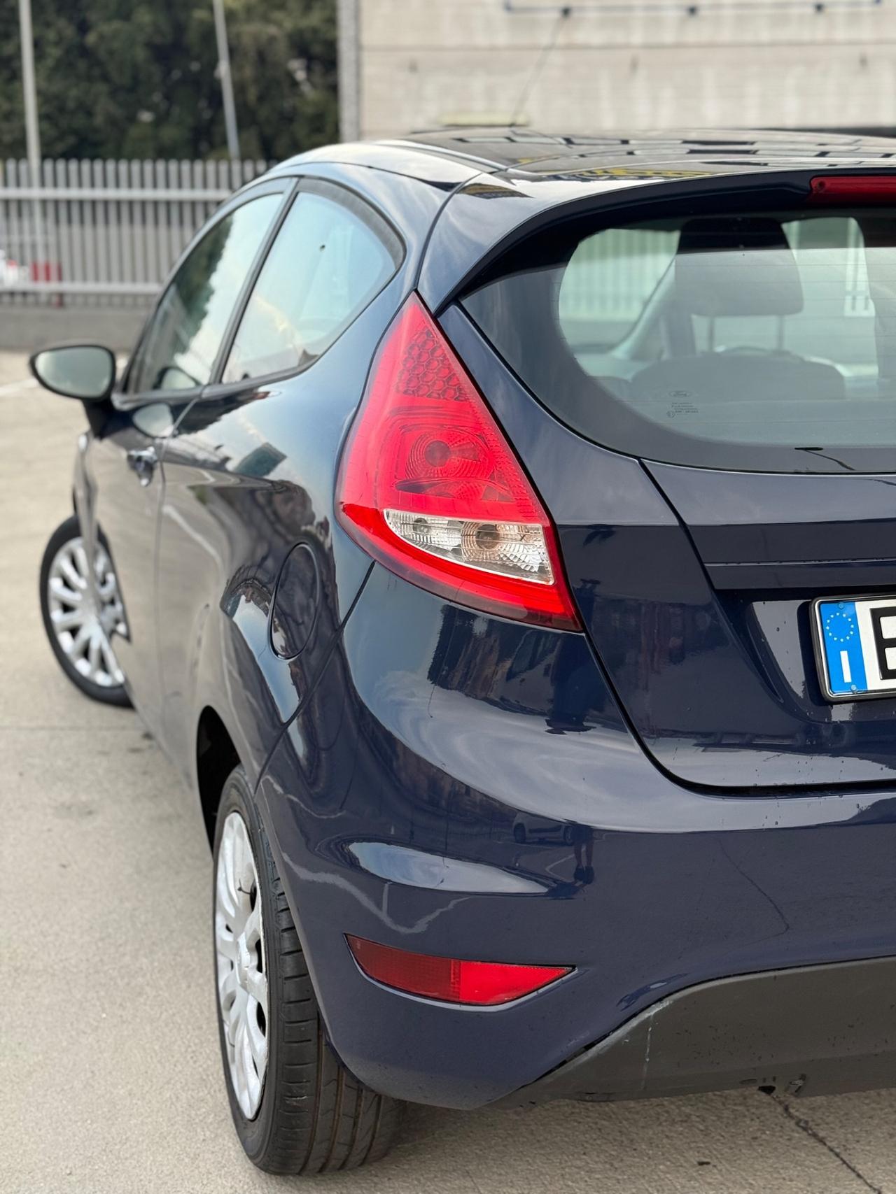 Ford Fiesta 1.2 82CV 3 porte Titanium unico Propietario