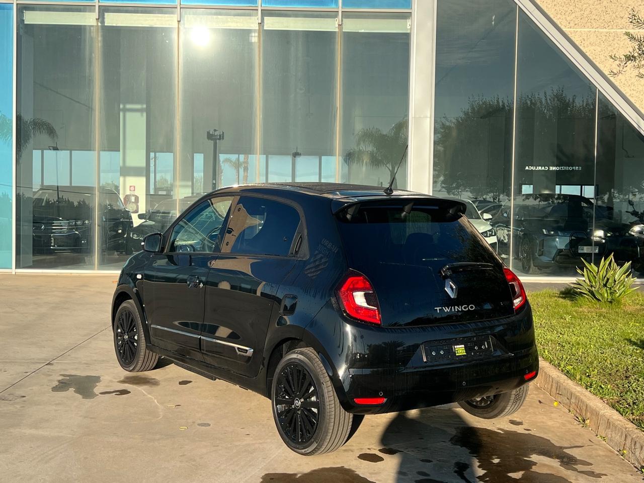 Renault Twingo Electric possibilità noleggio no scoring