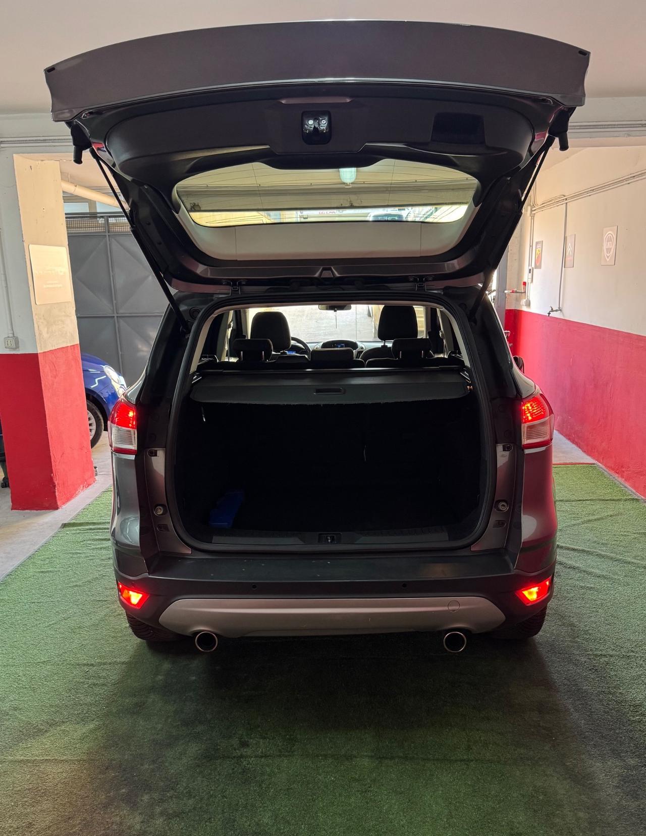 Ford Kuga 2.0 TDCI 140 CV 2WD Titanium,