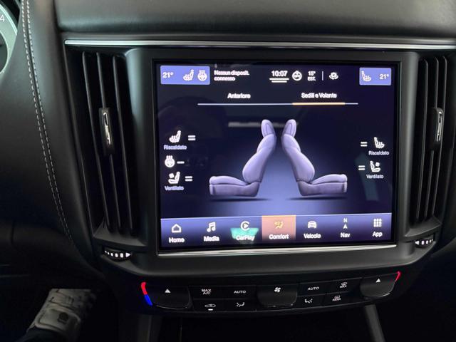 MASERATI Levante V6 Diesel 275 CV AWD Gransport Black Tetto,