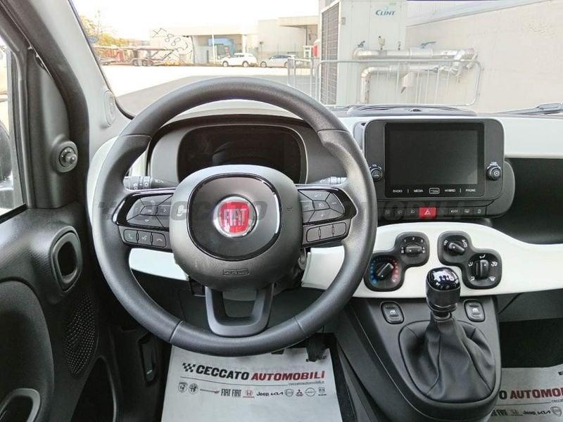 FIAT Panda 1.0 70cv Hybrid PandinaStock