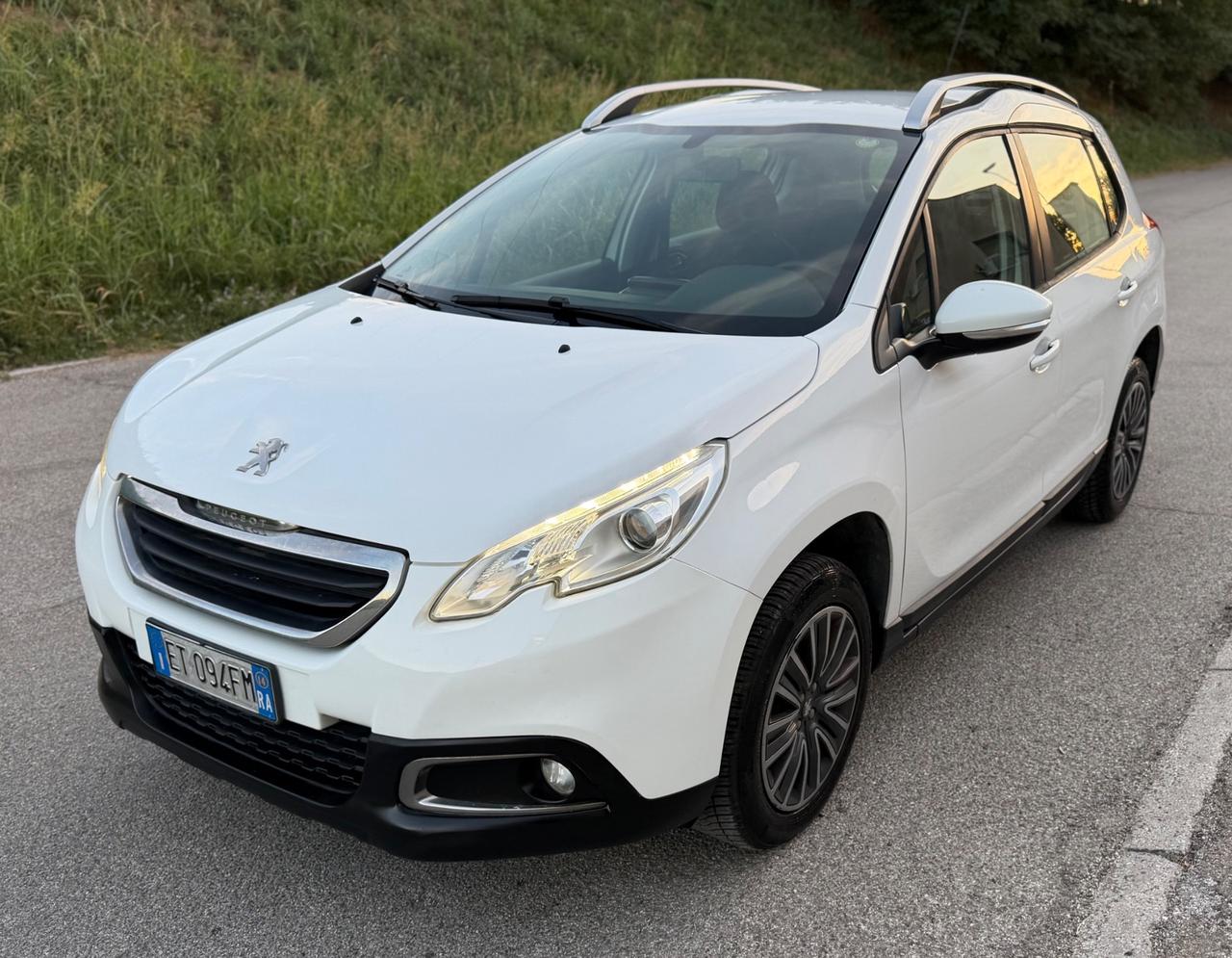 Peugeot 2008 1.4 HDi 68CV Access