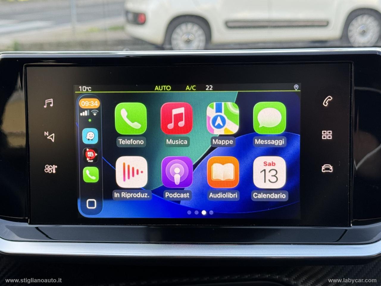 PEUGEOT 2008 BlueHDi 110 S&S Allure