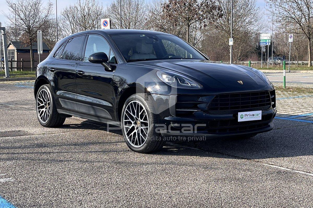 PORSCHE Macan 2.0