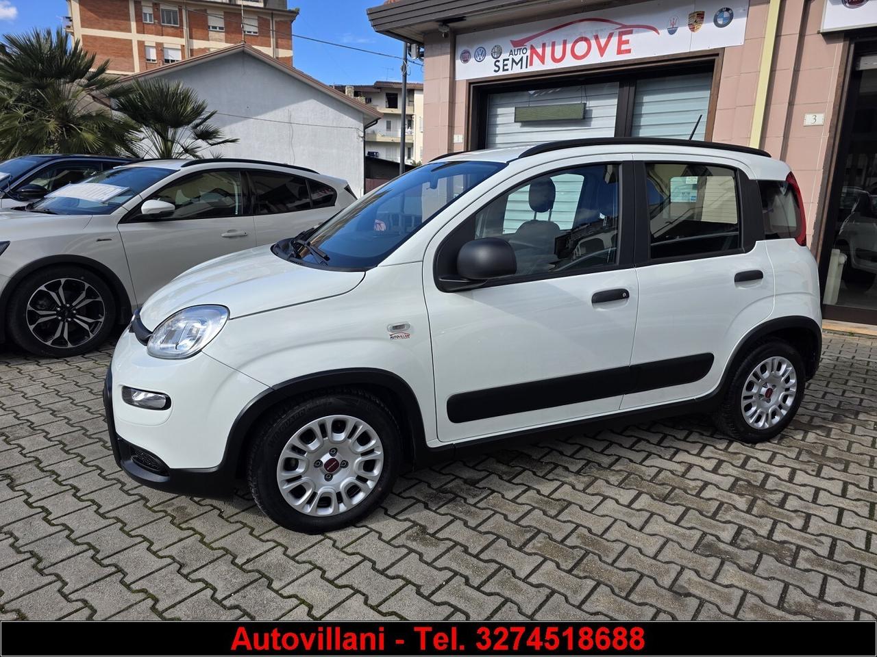 Fiat panda1.0 firefly SeS Hybrid 2022