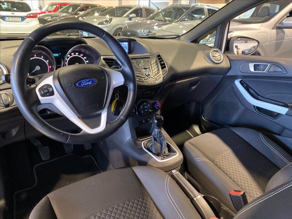 FORD Fiesta 5p 1.4 Black&White Gpl 95cv del 2017