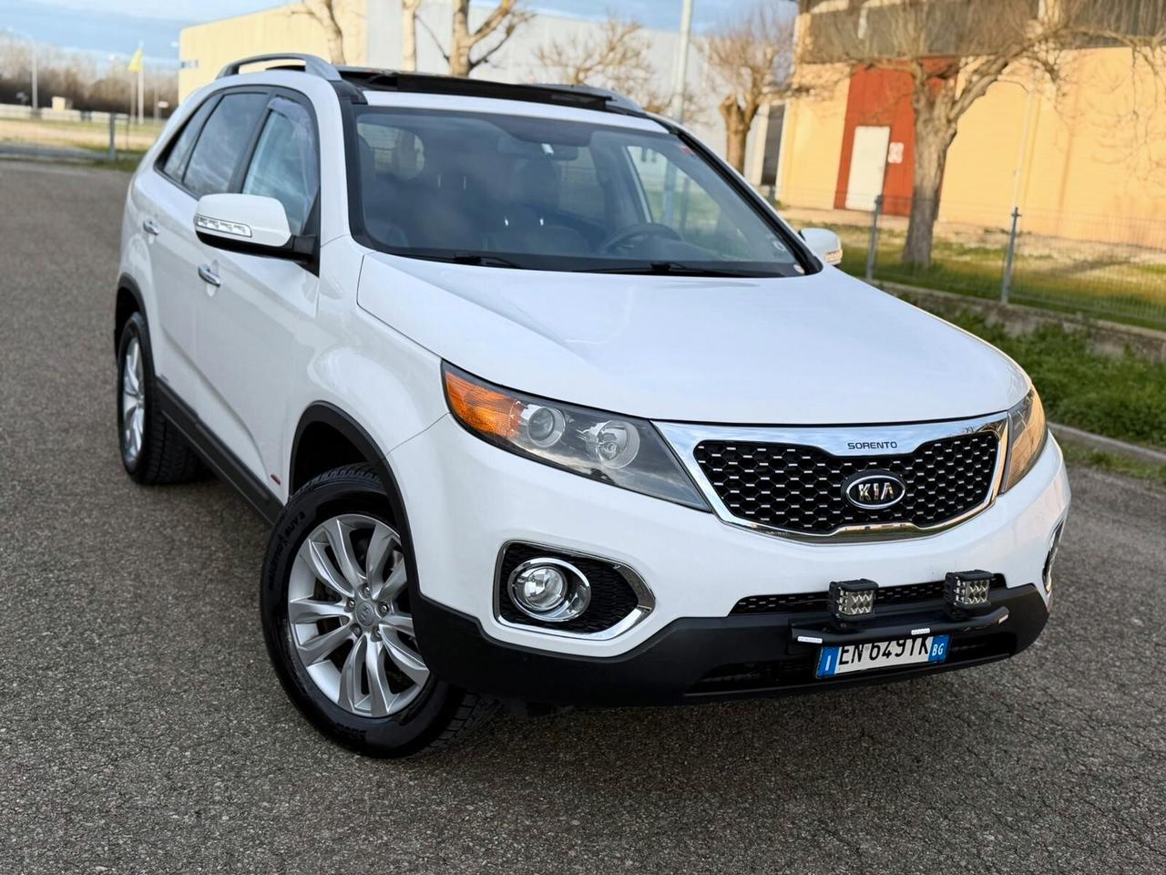 KIA SORENTO 2.2 CRDI 4WD TETTO 7 POSTI