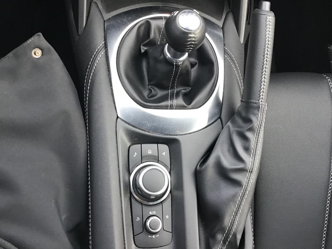 Mazda MX-5 1.5L Skyactiv-G Exclusive-Line