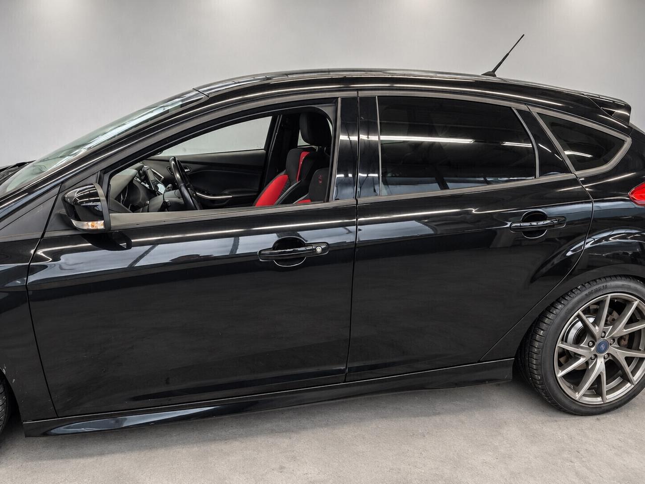 Ford Focus 2.0 ST STAGE 3