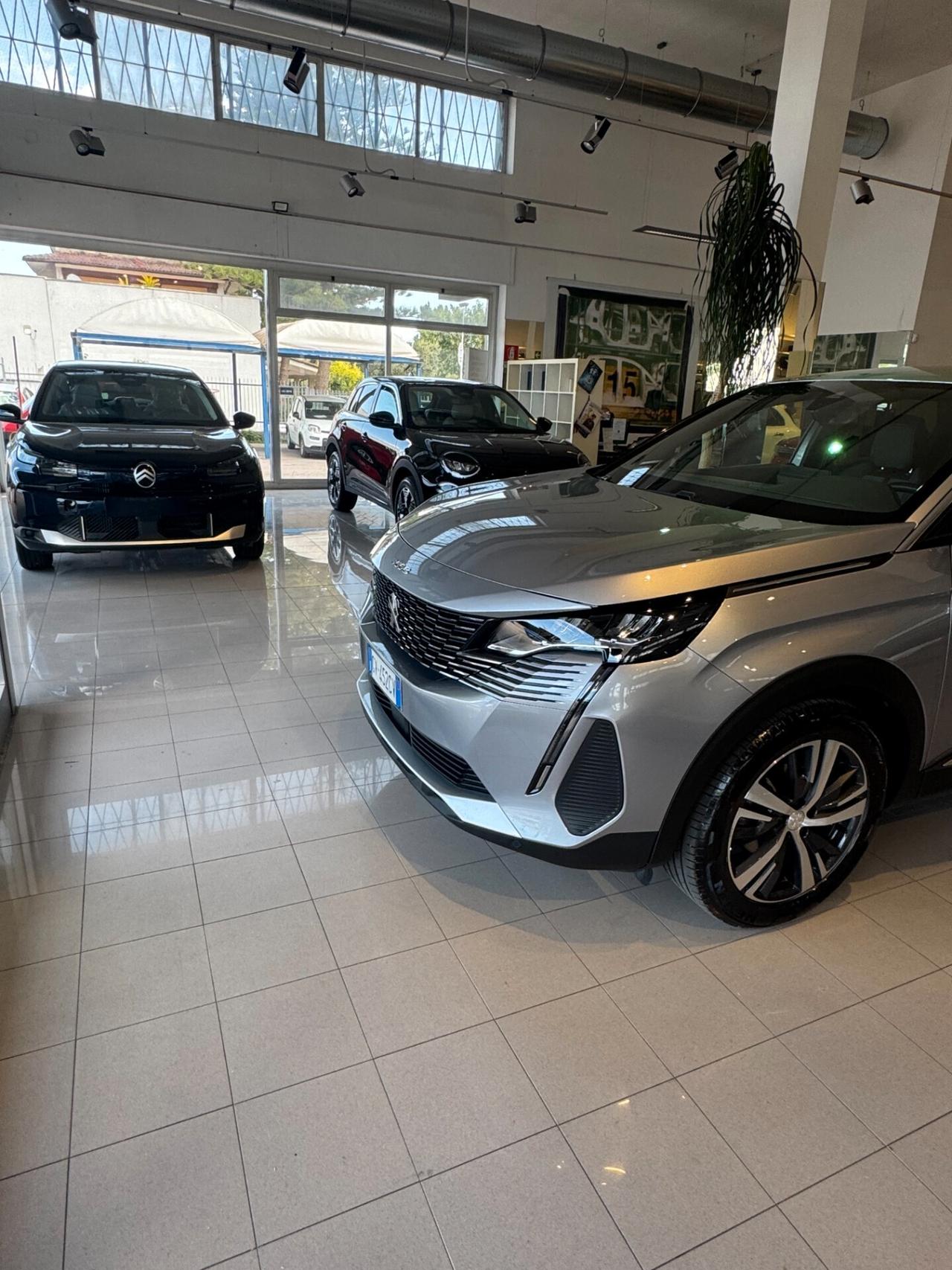 PEUGEOT 3008 HDi 130 S&S EAT8 Allure Pack FULL OPTIONAL IMMATRICOLAZIONE MAGGIO 2024