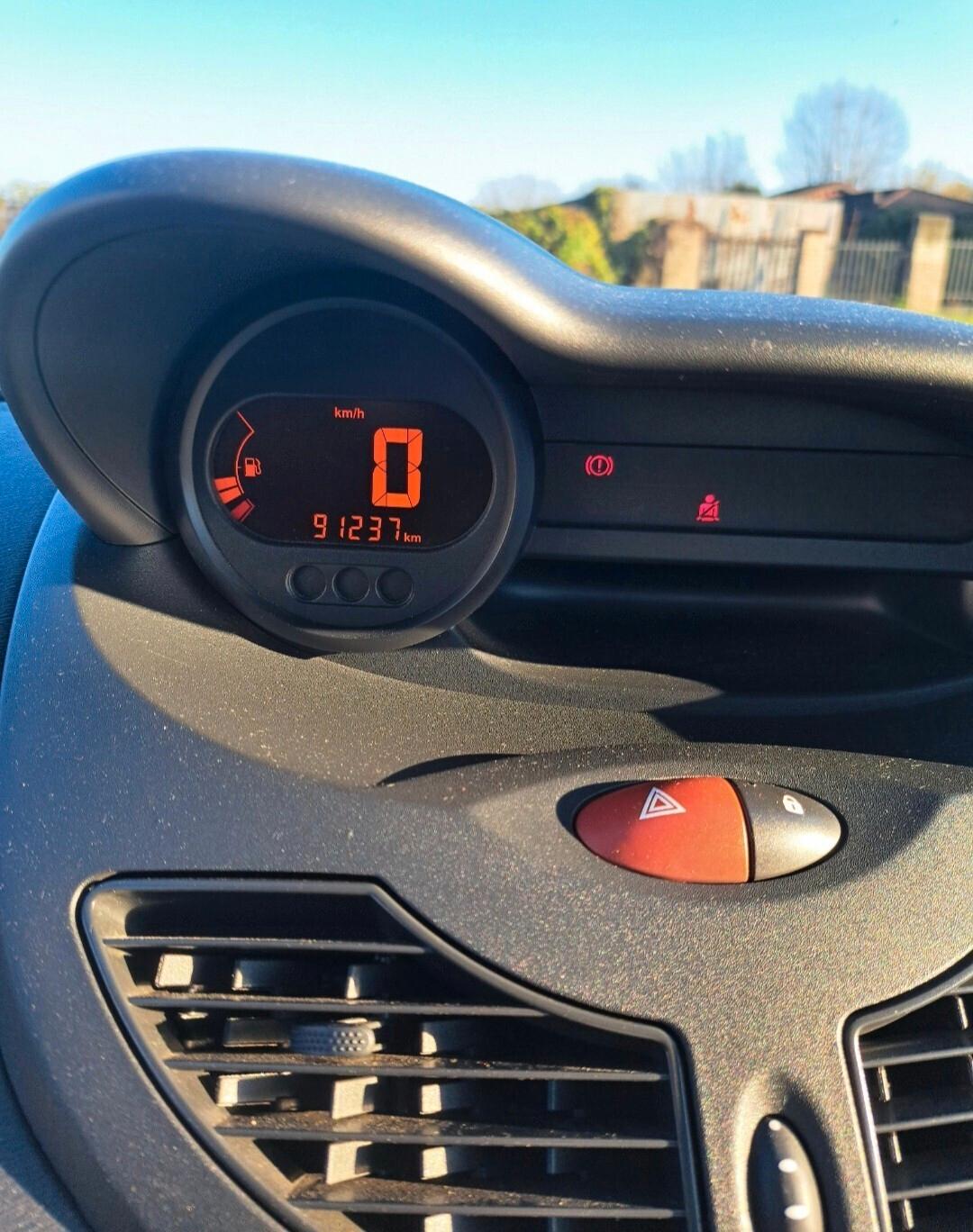 Renault Twingo 1.2 8V Le Iene