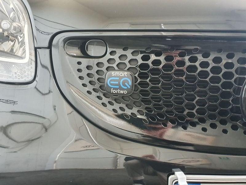 smart fortwo EQ Passion TUA 108,00 MESE