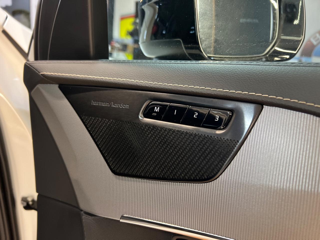 Volvo XC 90 XC90 B5 (d) AWD Geartronic R-design