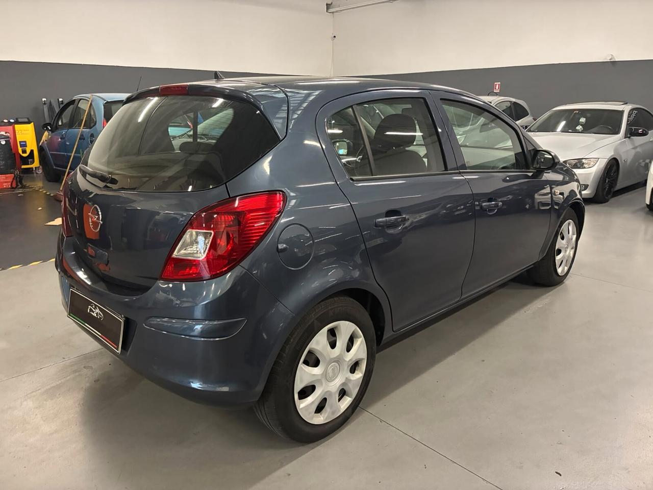 Opel Corsa 1.2 5 porte Enjoy GPL-TECH