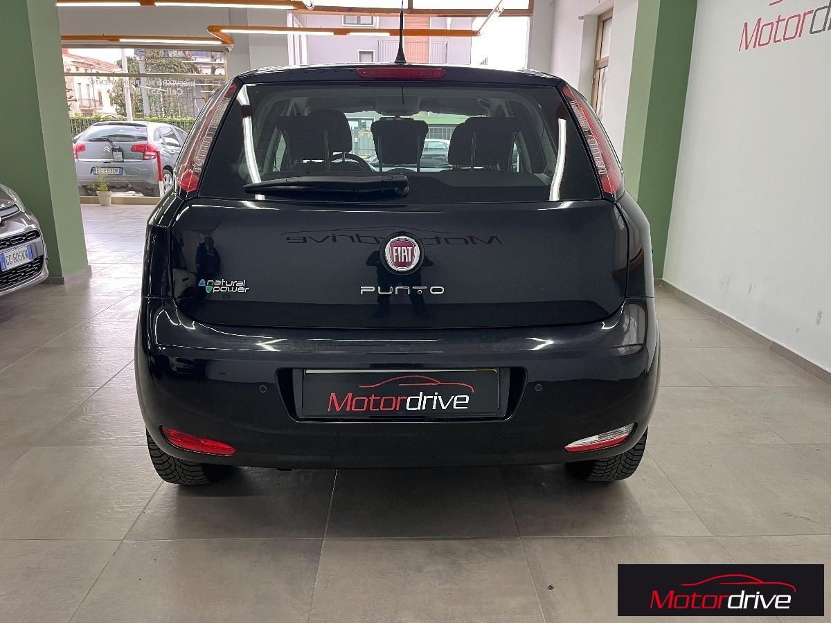 FIAT - Punto - 1.4 8V 5p. Natural Power Street