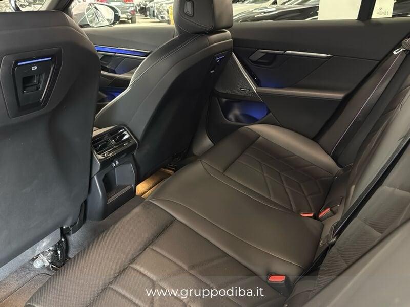 BMW Serie 5 G61 Touring 520d Touring 48V xdrive MSport Pro auto