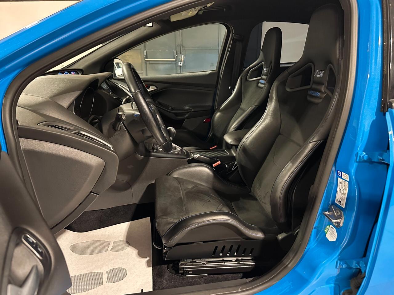 Ford Focus 2.3 350 CV AWD RS - UNICO PROP.