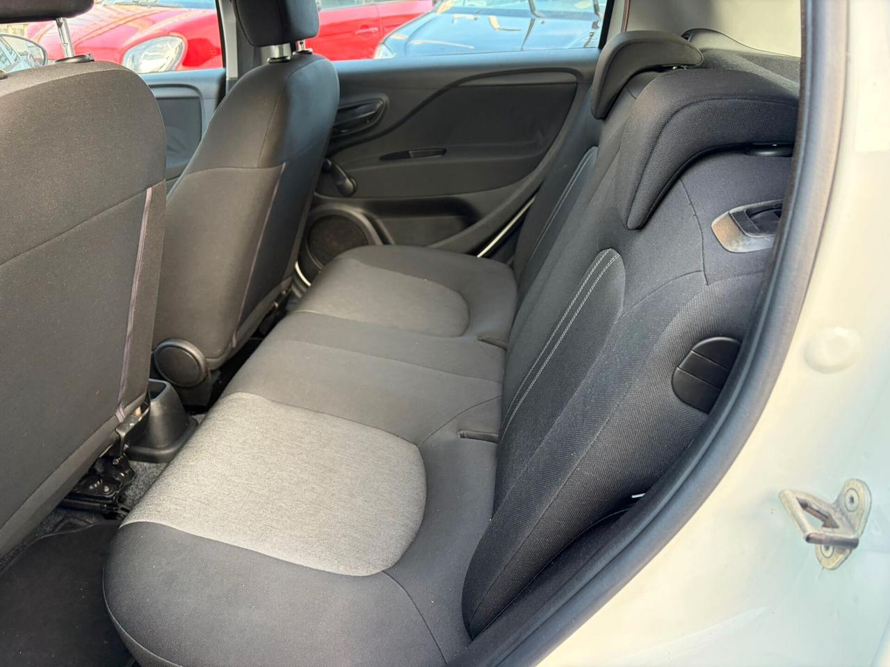 Fiat Punto 1.3 MJT II 75 CV 5 porte Lounge
