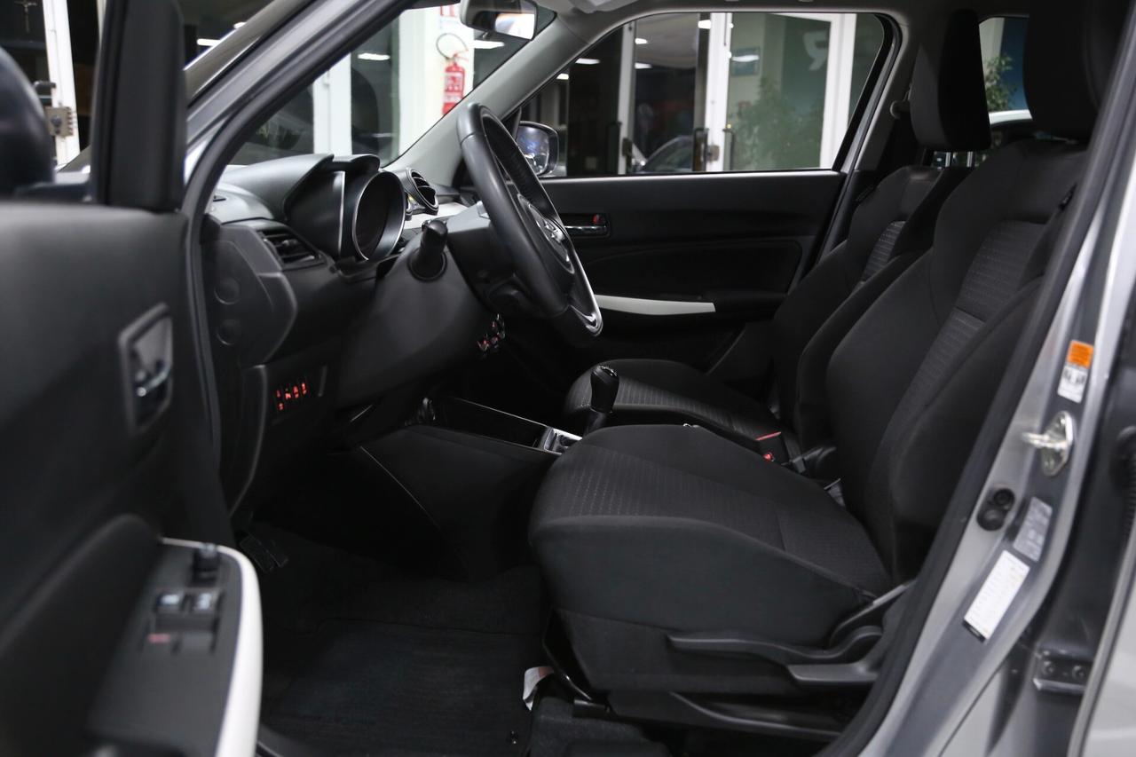 Suzuki Swift 1.2 Hybrid Top