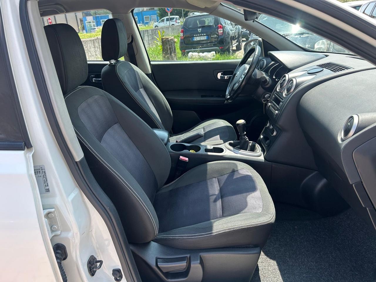 Nissan Qashqai 1.5 dCi DPF Tekna