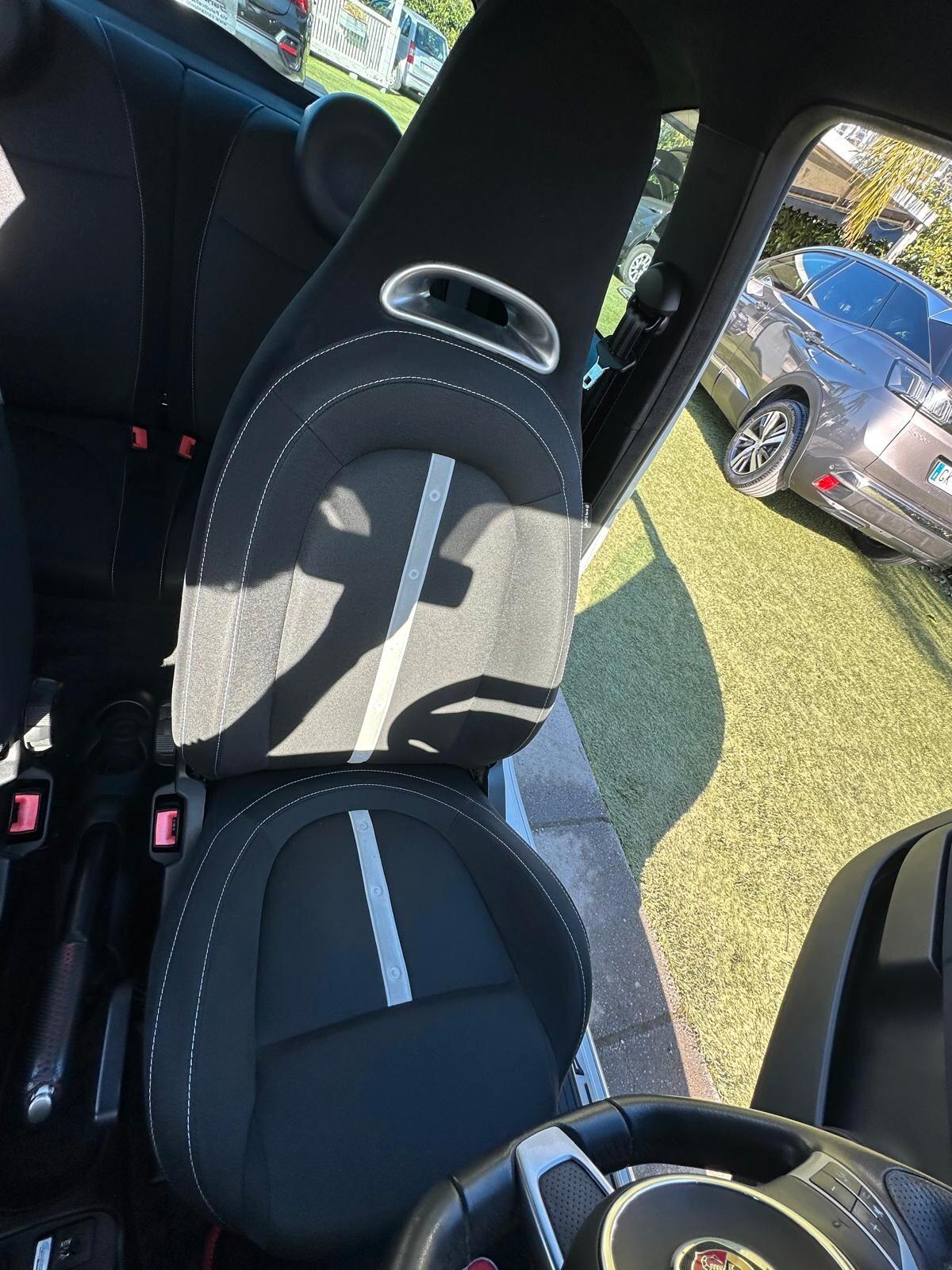 Abarth 500 1.4 Turbo T-Jet 135CV 2011