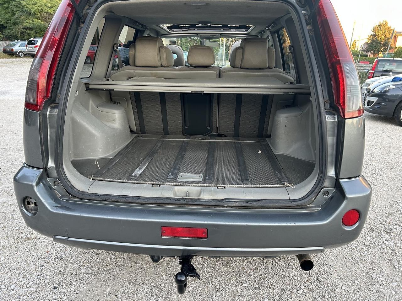 NISSAN X TRAIL 2.2DCI SPORT 4X4 UNICO GANCIO