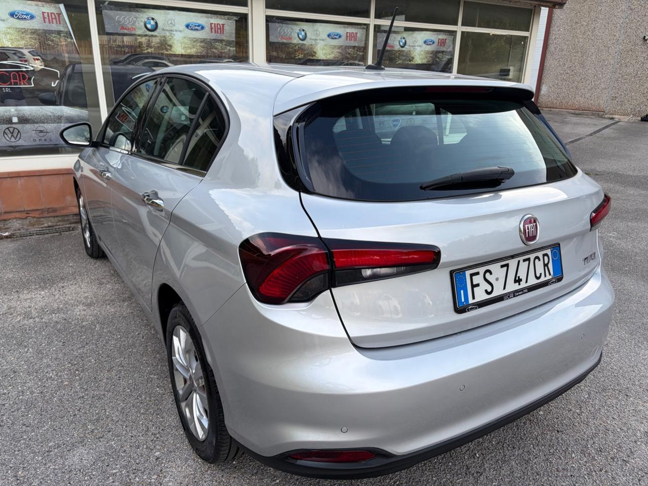 Fiat Tipo 1.6 MULTIJET Lounge “MANIACALE”