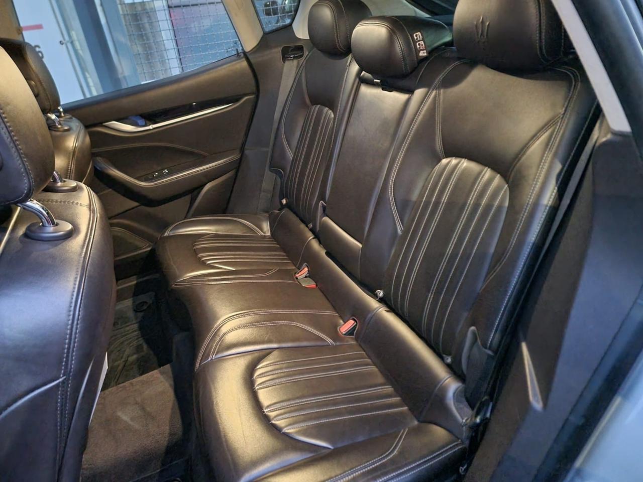 Maserati Levante V6 Diesel 275 CV AWD Gransport