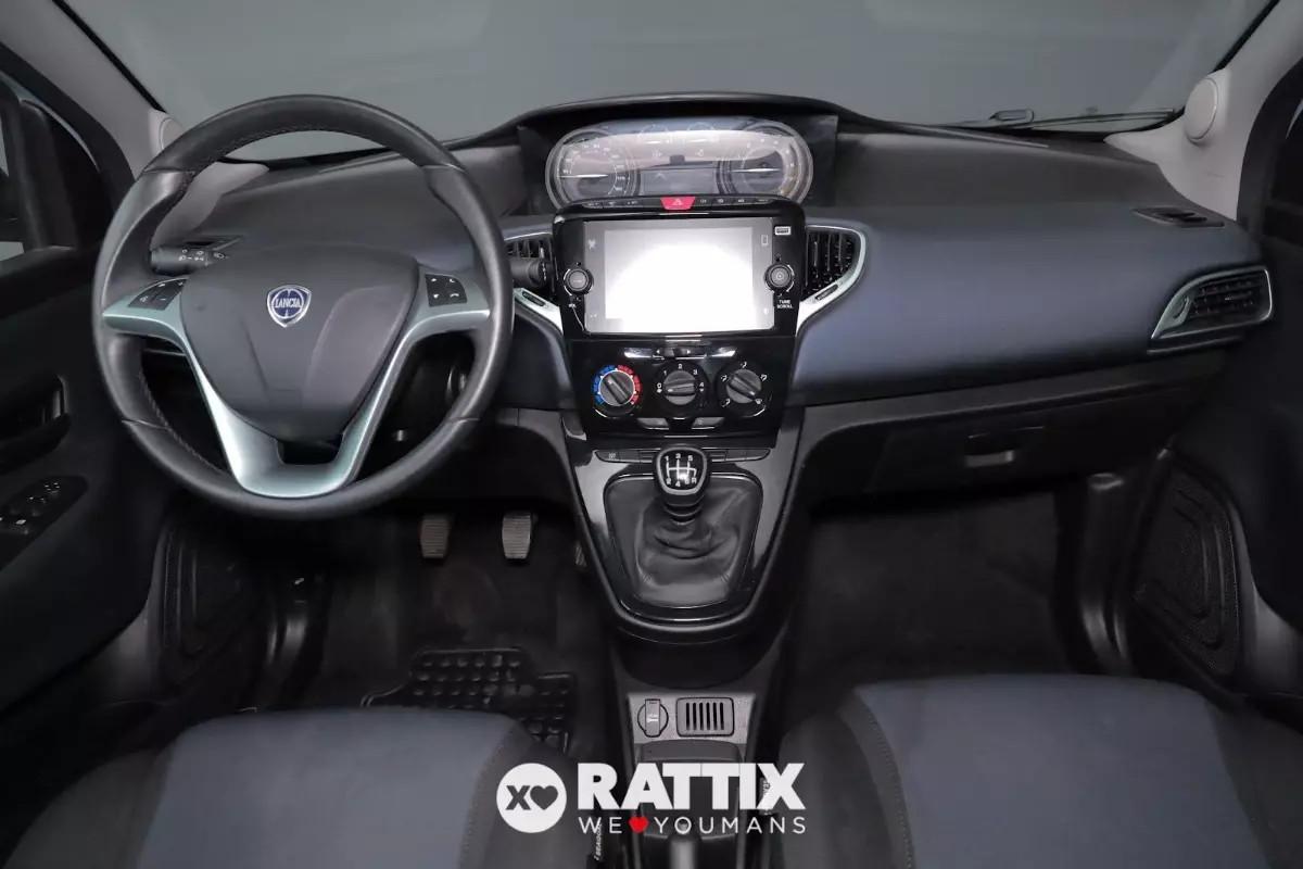Lancia Ypsilon 1.0 Firefly Hybrid 70CV Platino