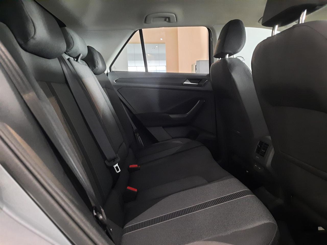 Volkswagen T-Roc 1.0 tsi 110cv life