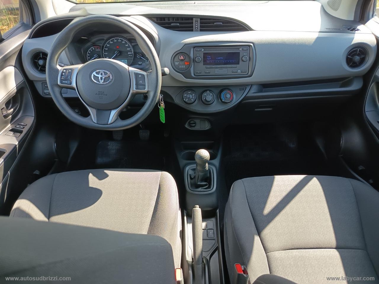 TOYOTA Yaris 1.0 72 CV 5p. Cool SOLO 29.000 KM
