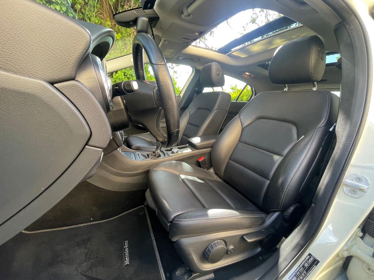 Mercedes-Benz GLA 200 200d