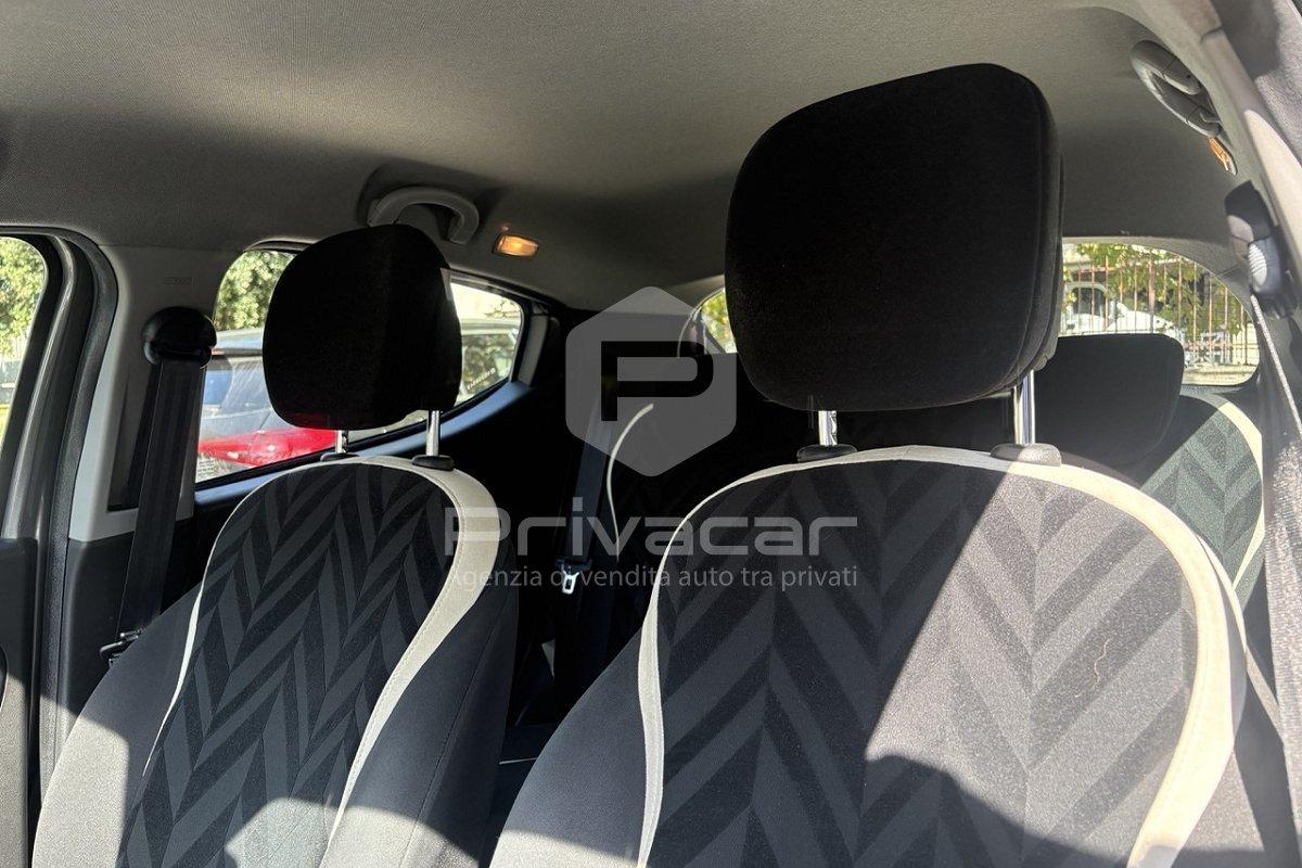 LANCIA Ypsilon 1.2 69 CV 5 porte GPL Ecochic Gold
