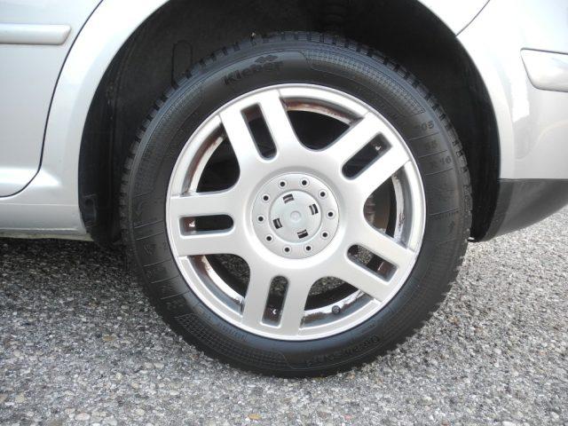VOLKSWAGEN Golf 1.6 16v 105cv 5p. Comfortline - OK NEOPATENTATI