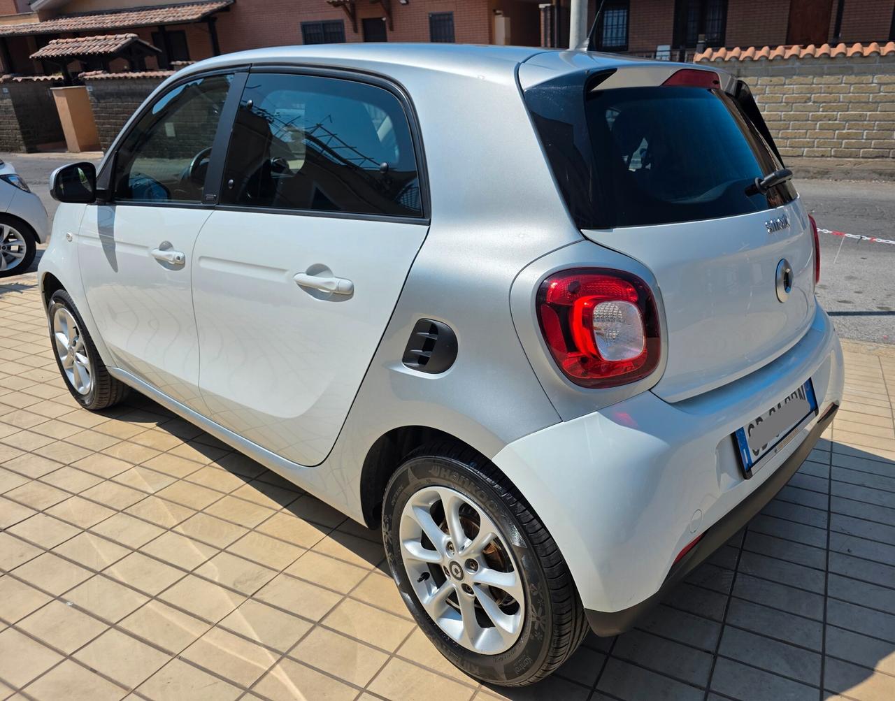 Smart ForFour 70 1.0 Passion