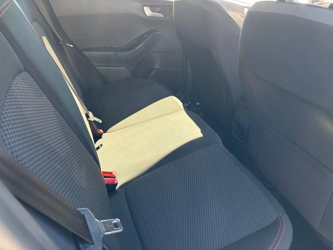 Ford Fiesta 1.1 85 CV 5 porte ST-Line