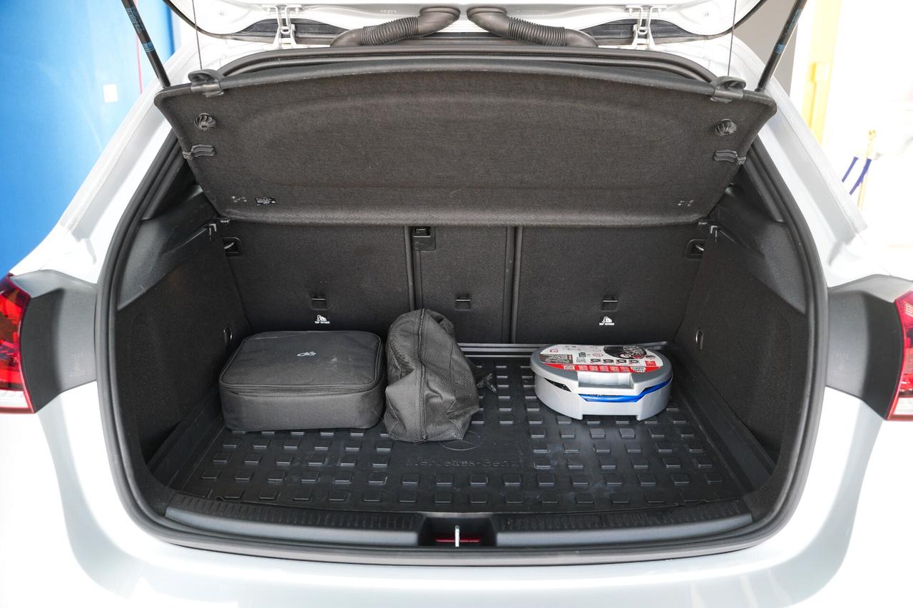 Mercedes-benz A 250 e Automatic EQ-Power Premium