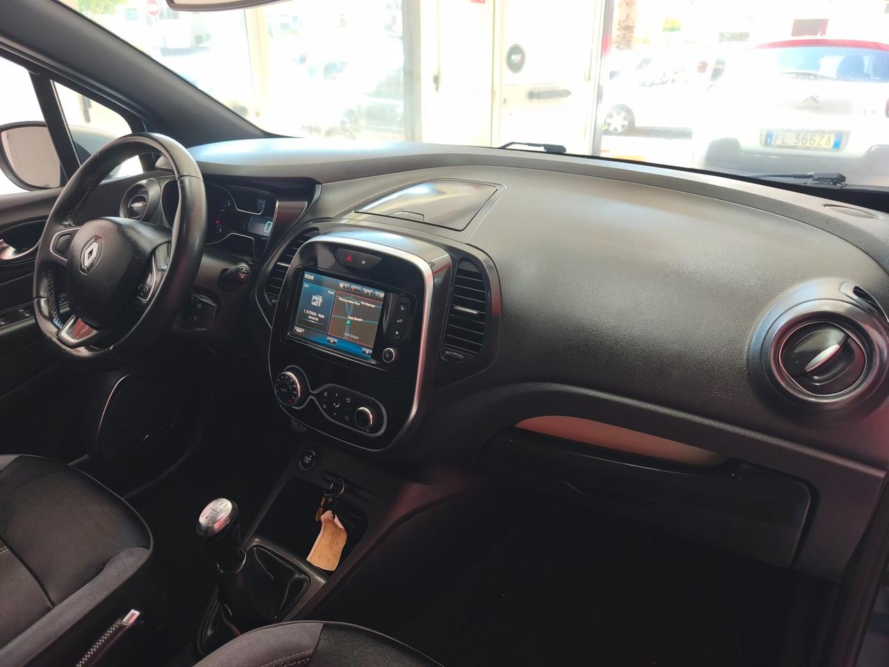Renault Captur dCi 8V 90 CV EDC Sport Edition
