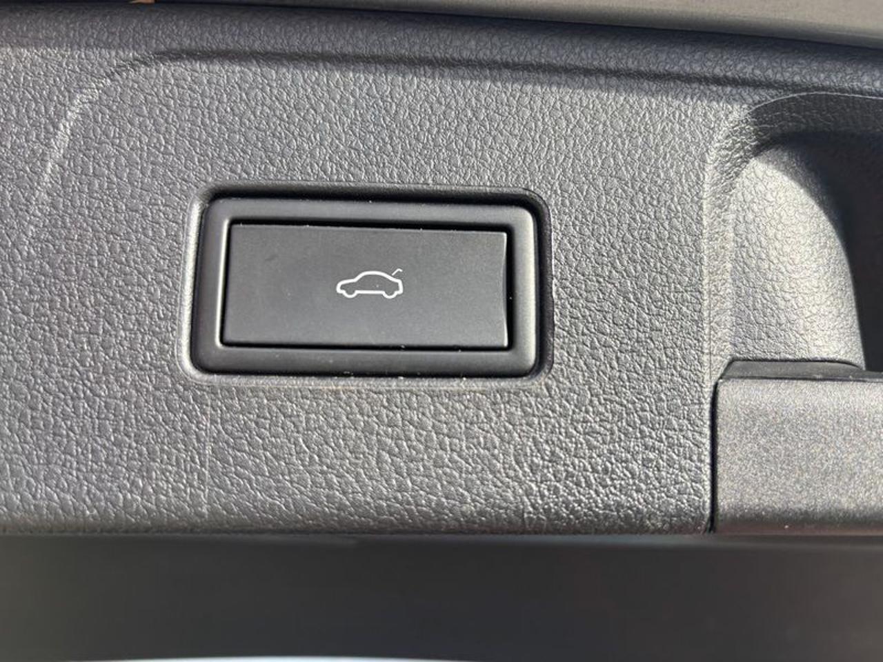 Volkswagen Passat Variant 2.0 TDI SCR 122 CV EVO DSG Business NAVI-FULL LED