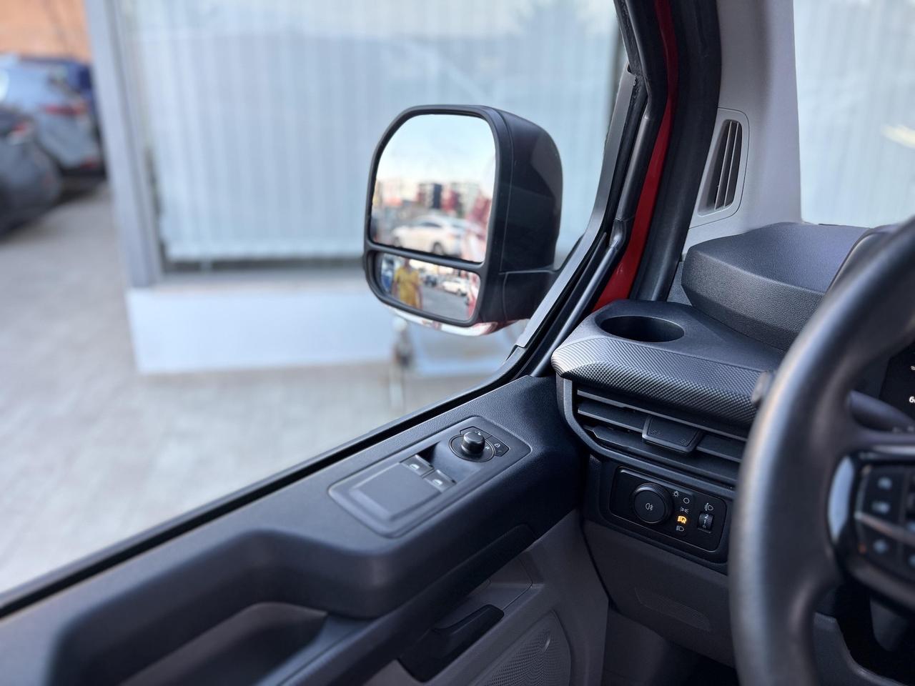 Ford Transit Custom 110CV E6 - 2024