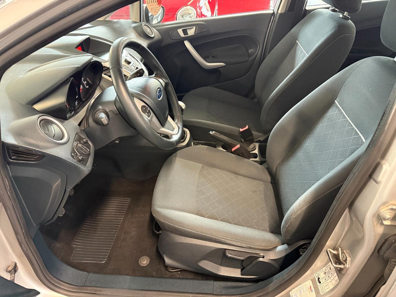 Ford Fiesta 1.4 5 porte GPL Titanium CINGHIA OK