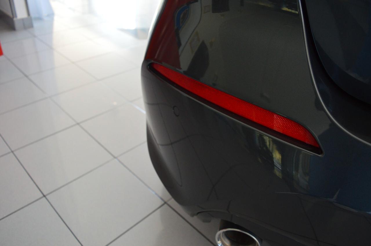 Bmw 116d 5p Business Advantage auto - Unico P.