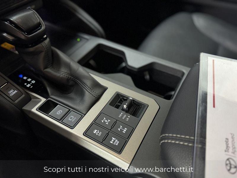 Toyota Land Cruiser 2.8 D Lounge A/T