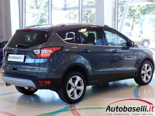 FORD Kuga 1.5TDCI 120CV POWERSHIFT TITANIUM - TITANIUM PACK