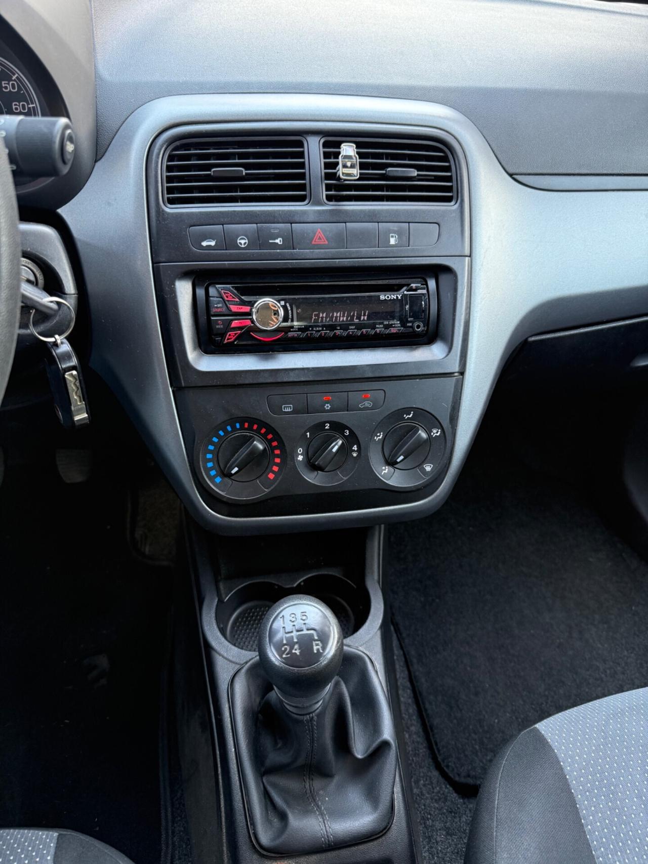 Fiat Punto 1.4 8V 5 porte Easypower Easy