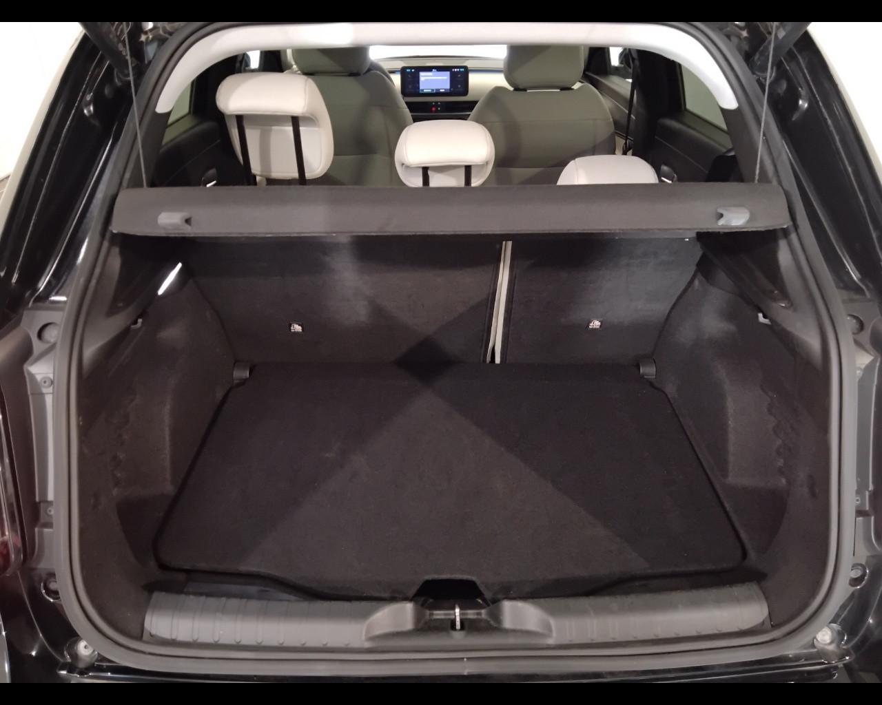 FIAT 600 IV 2023 - 600 1.2 hybrid La Prima II 110cv auto