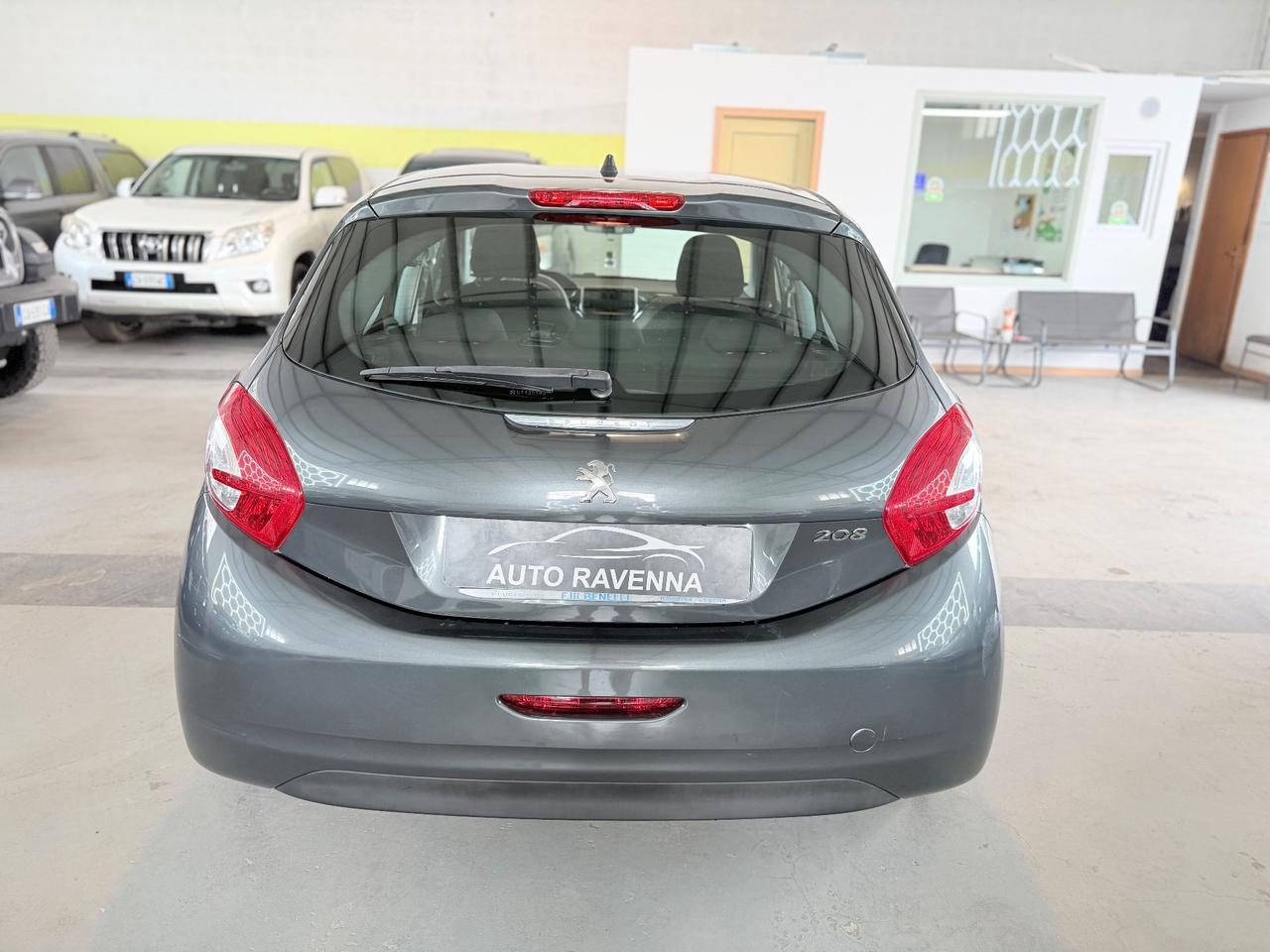 Peugeot 208 82CV GPL 2013 Neopatentati