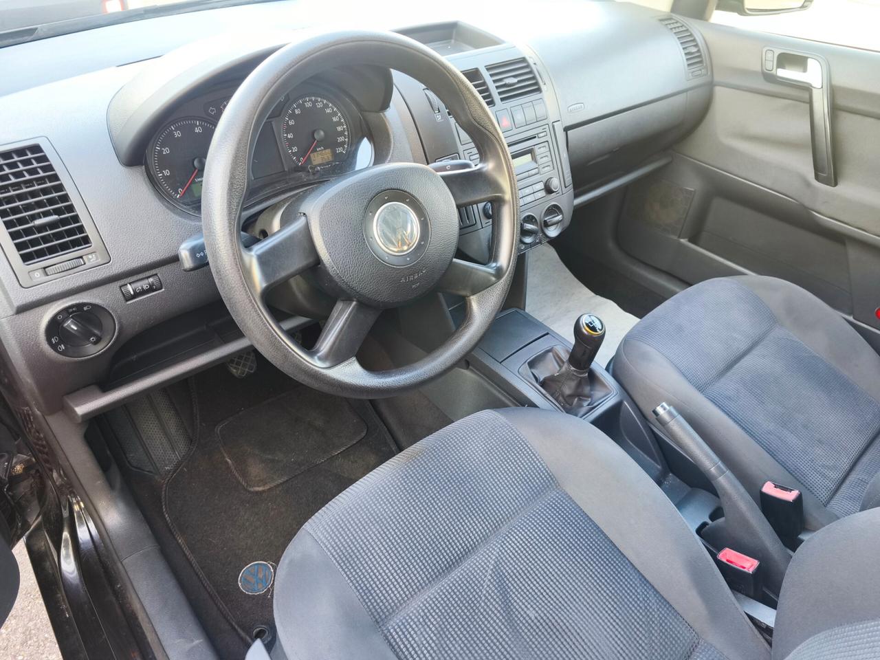 Volkswagen Polo 1.2/64CV 12V 5p. Comfortline