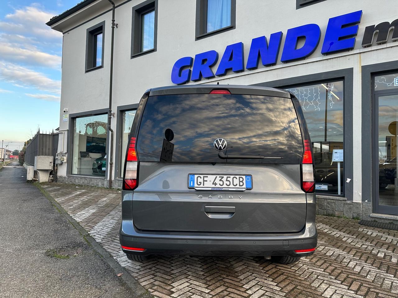 Volkswagen Caddy 2.0 TDI 122 CV DSG Space Maxi