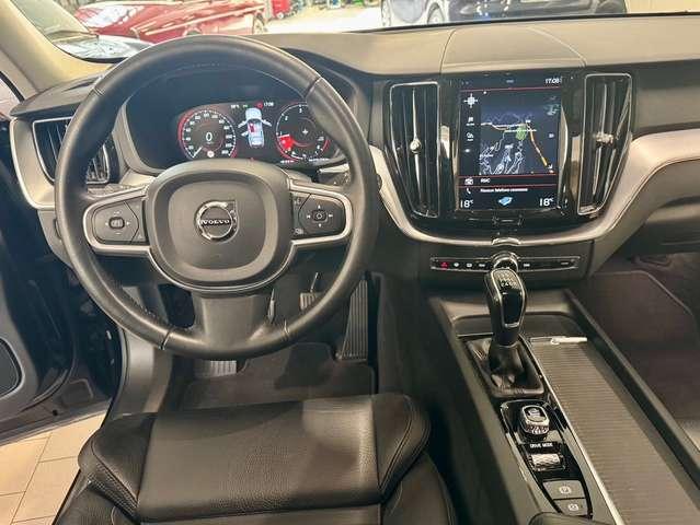 Volvo XC60 XC60 2.4 d4 Business awd 190cv Tagliandata